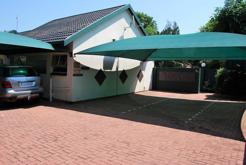 Sleep Eezy Cottages Benoni Dış mekan fotoğraf